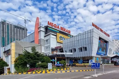 atm bank mega mega hypermall bekasi