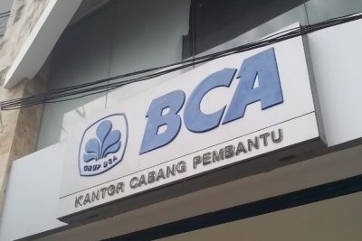 atm bca at kcp teuku umar