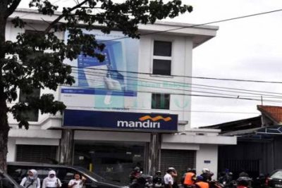 bank mandiri pameungpeuk banjaran