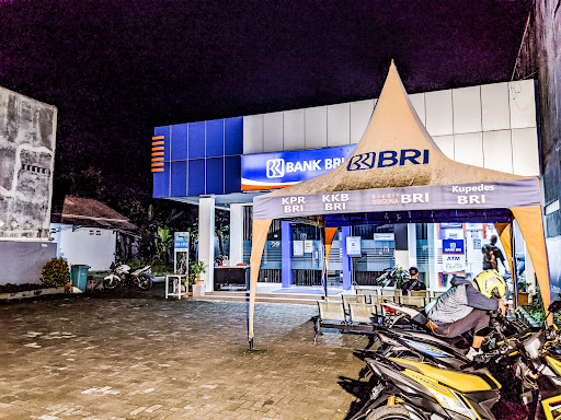 ATM BRI Unit Cijantung