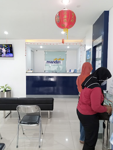 ATM Bank Mandiri Indomaret Garum Blitar