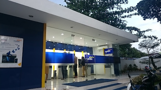 ATM Mandiri JBR CB ALUNALUN