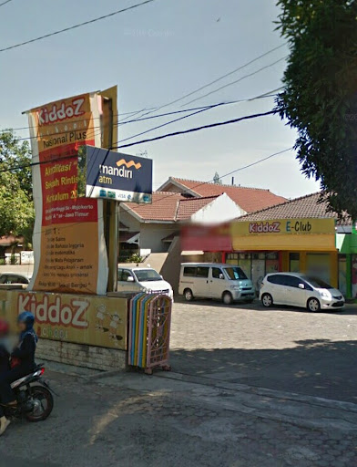 ATM Mandiri MJK ED UNTERPADUKIDDOZ