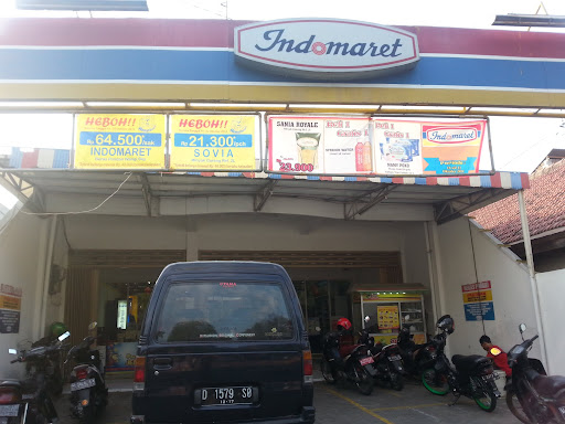 ATM BCA Indomaret Kebomas