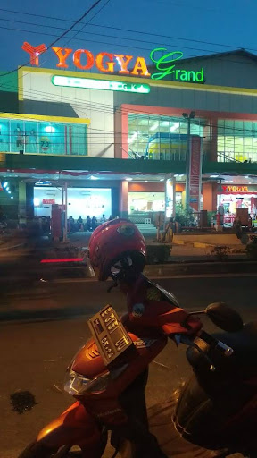 ATM Mandiri Yogya Grand Majalengka