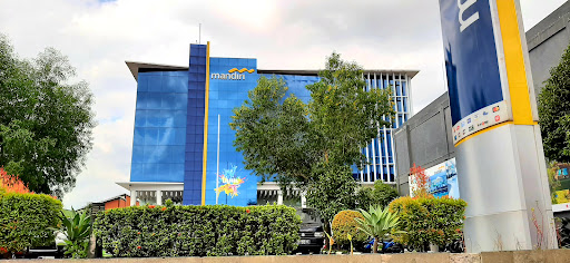 ATM Mandiri MTR CB AA GDE NGURAH