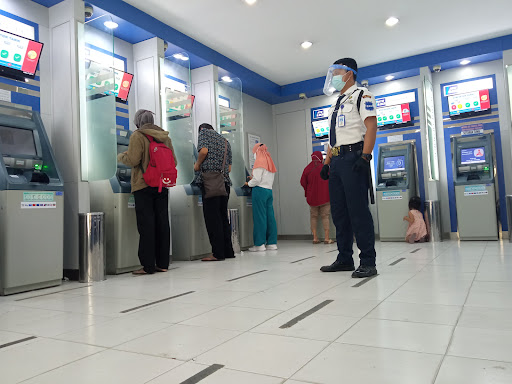 ATM CENTRE BANK BCA