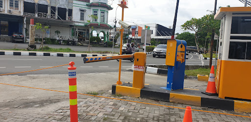 ATM CENTRE Pasar Segar