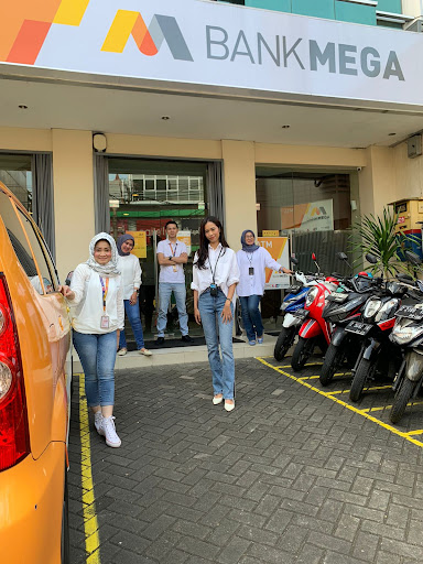 Kantor Cabang Bank Mega Dan ATM KCP Banjar