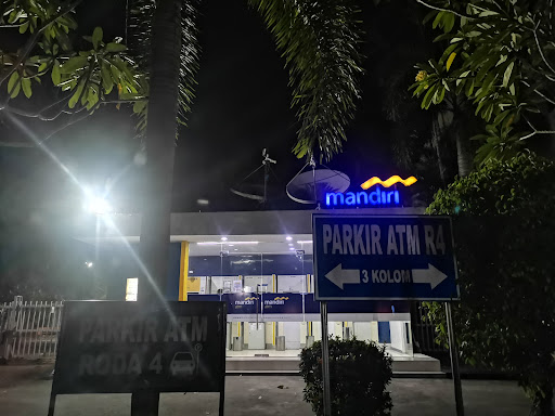 ATM Mandiri Drive Thru Banjarmasin R. Soeprapto